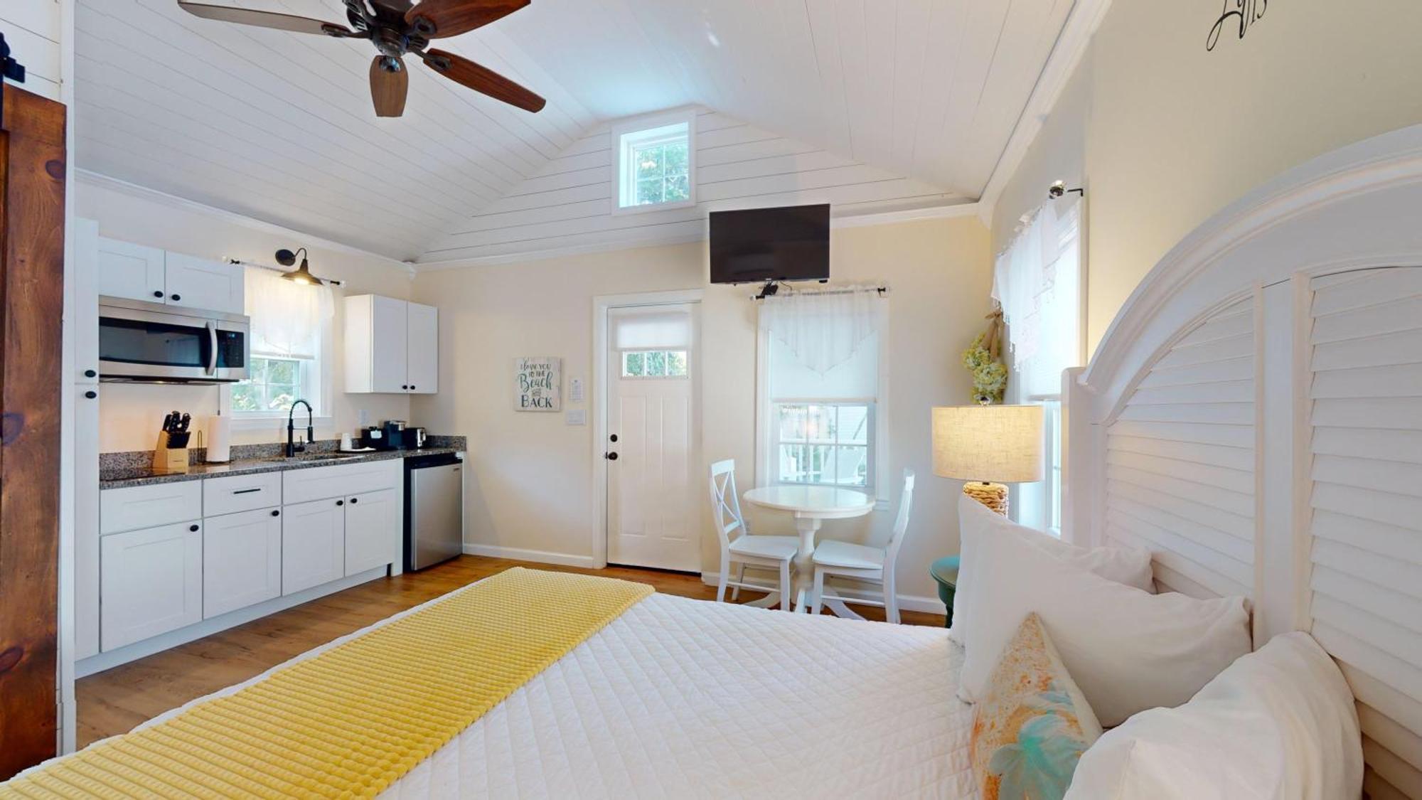 Coastal Estate Hotel Cape May Bagian luar foto